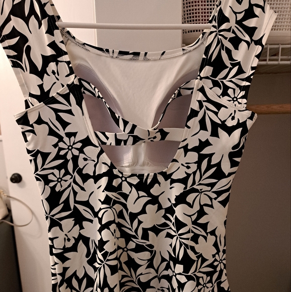 Floral Black and White Women's Swimsuit - Picture 2 of 4